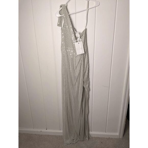 NWT Mac Duggal Women’s One Shoulder Beaded Maxi Dress Silver Size 6 - Picture 3 of 11